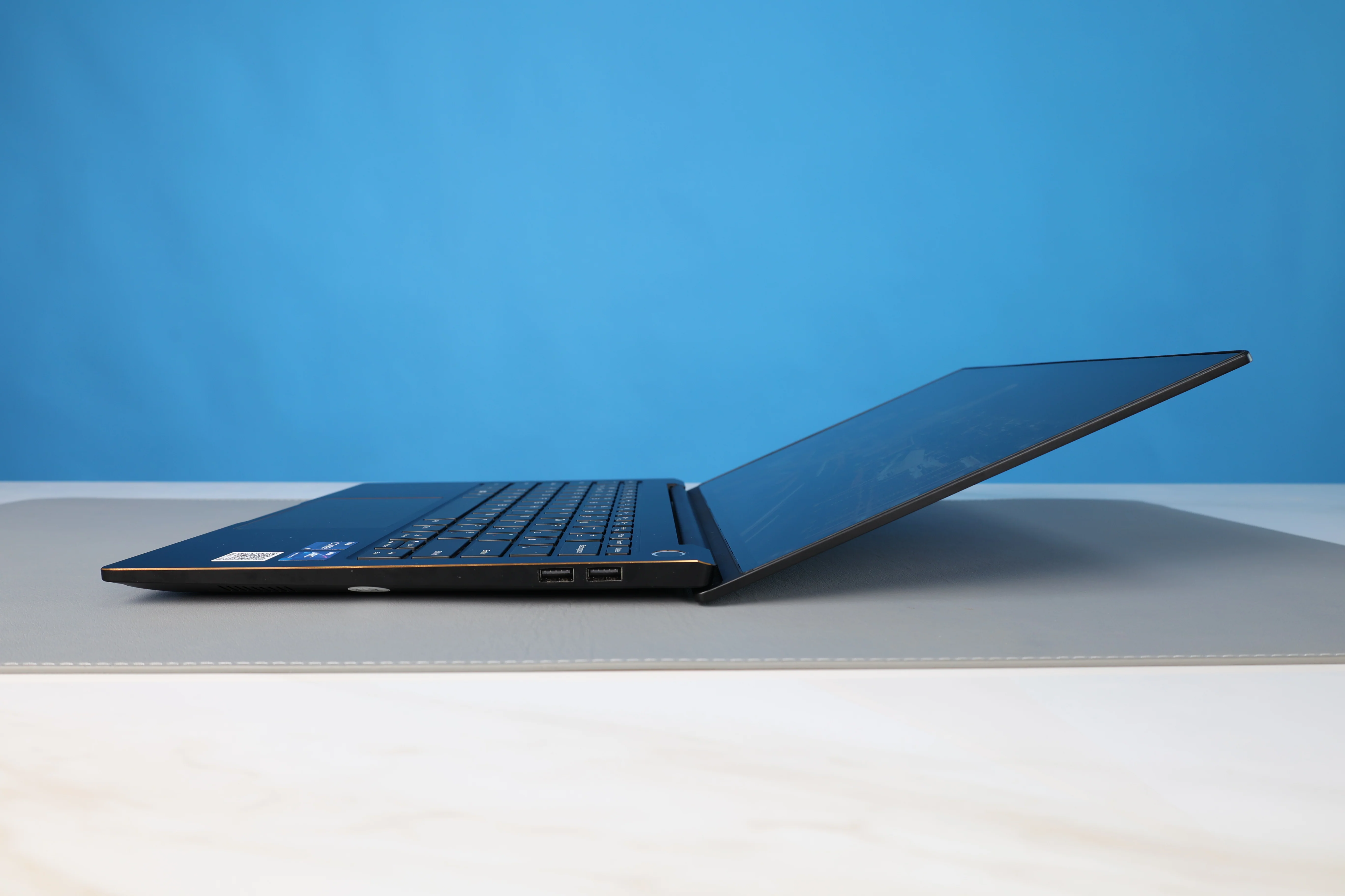 Machcreator-14X Gen 12 Intel (14”) Laptop - Image 11