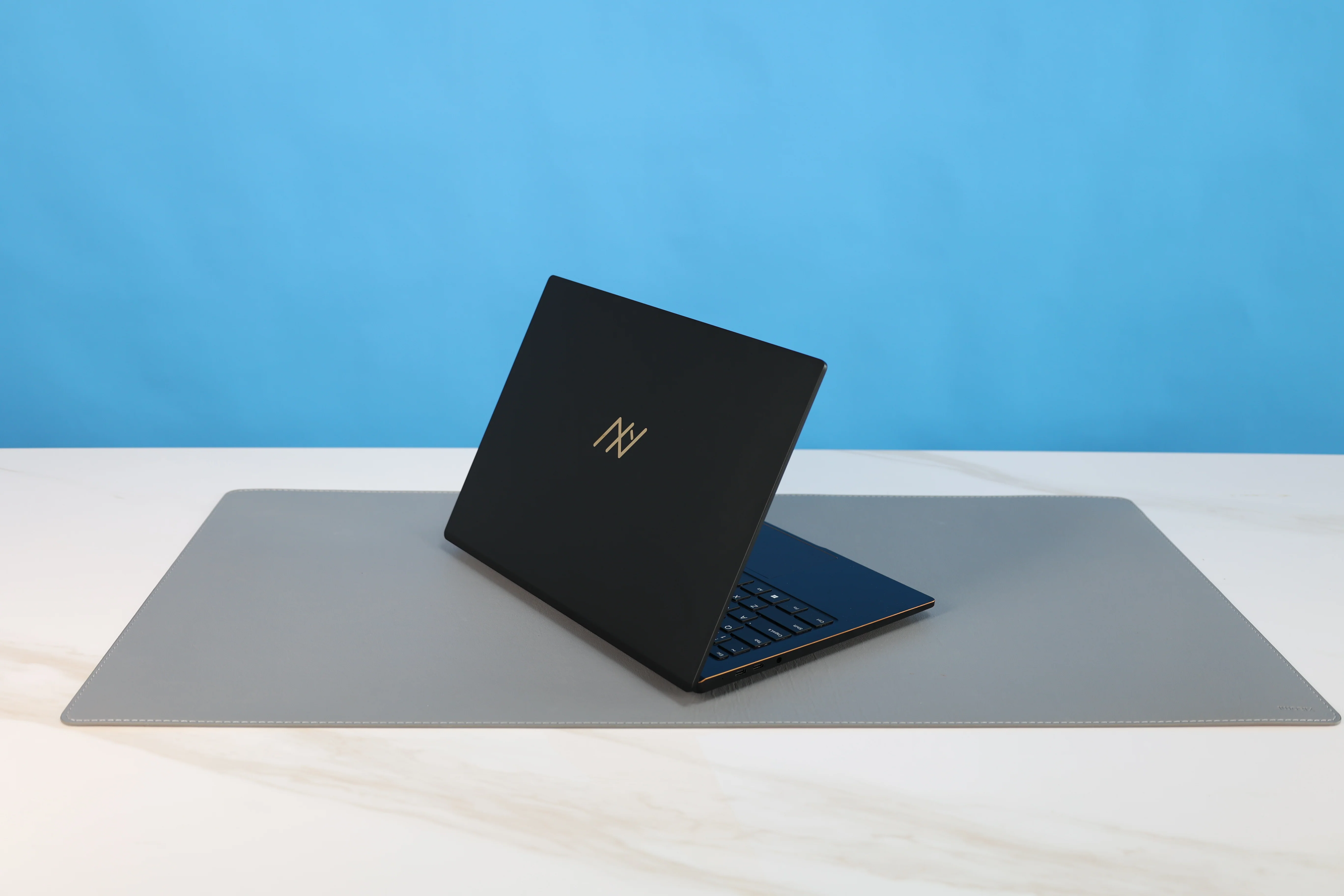Machcreator-14X Gen 12 Intel (14”) Laptop - Image 9